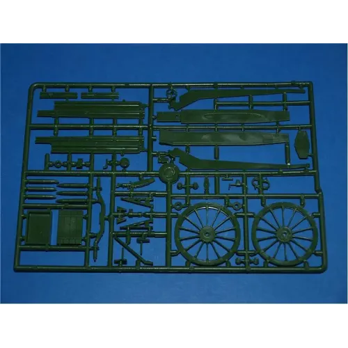 Бронетехніка та артилерія Модель російської гармати "Трьохдюймівки" (UMT623) Масштаб: 1:35