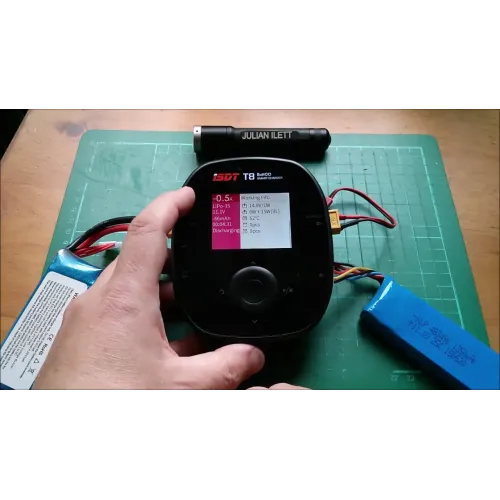 Зарядные устройства Зарядное устройство ISDT T8 DC 12-42В 35A 1000Вт 1-8S XT60