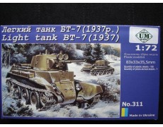 Радянський легкий танк БТ-7 (1937) (UMT311) Масштаб: 1:72