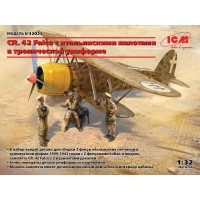 Винищувач CR. 42 Falco з італійськими пілотами у тропічній уніформі