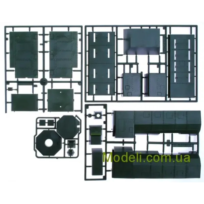 Бронепоезд Красноярец №1 или Енисей №2 (UMT647) Масштаб: 1:72