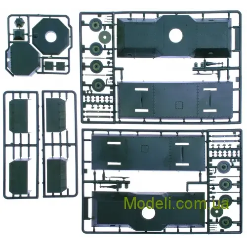 Вагоны и поезда Бронепоезд Красноярец №1 или Енисей №2 (UMT647) Масштаб: 1:72