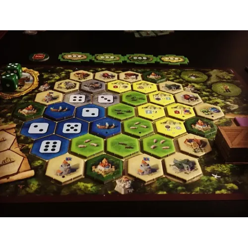 Настільна гра Замки Бургундії (The Castles of Burgundy) UA