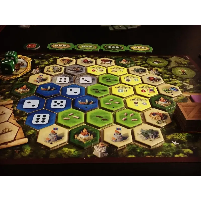 Настільна гра Замки Бургундії (The Castles of Burgundy) UA
