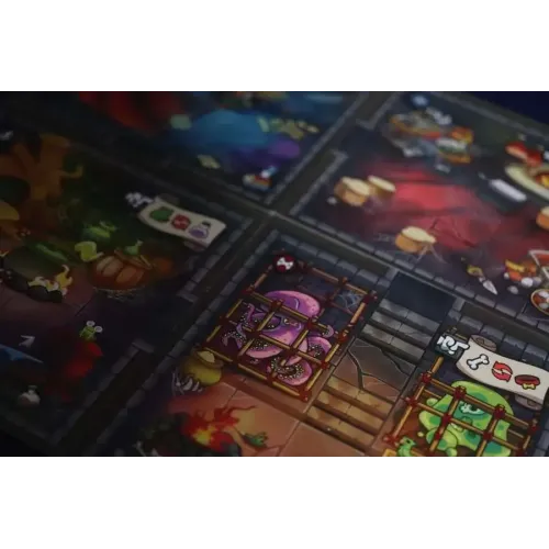 Настільна гра Ходу героям нема! (Keep the Heroes Out!) UA