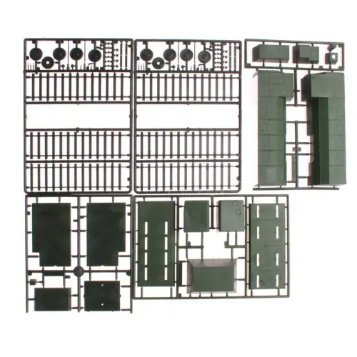 Вагоны и поезда Бронепоезд типа ОБ-3 № 1 23-го батальона (UMT613) Масштаб: 1:72