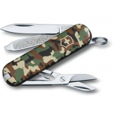 Ніж Victorinox CLASSIC SD камуфляж 0.6223.94