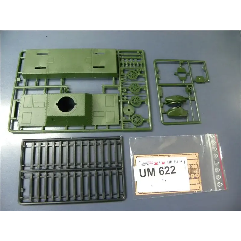 PL-43 броневагон с Т-34/76 башней (UMT622) Масштаб: 1:72