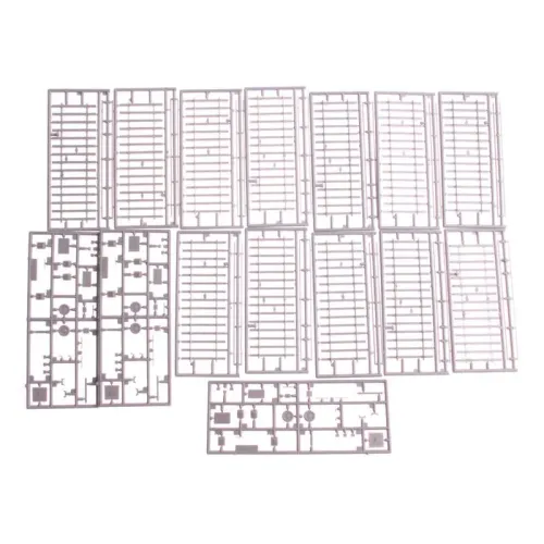 Вагоны и поезда Разведывательный бронепоезд Le.Sp (UM261) Масштаб: 1:72