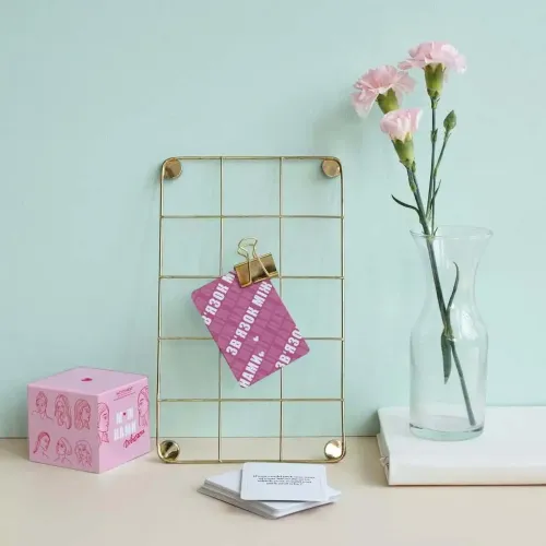 Настольная игра Между Нами: Девочками