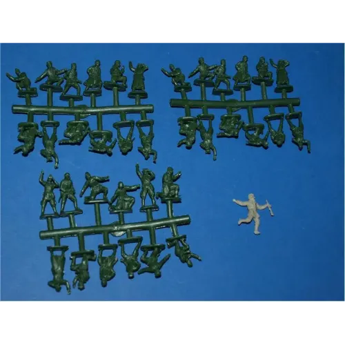 Фигуры и миниатюры Советская артиллерийская команда (ORI72041) Масштаб: 1:72