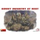 Фигуры и миниатюры MA35001 Soviet infantry at Rest (1943-45) (Фігури)