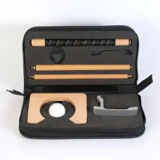 Набір для гольфу в шкіряному кейсі