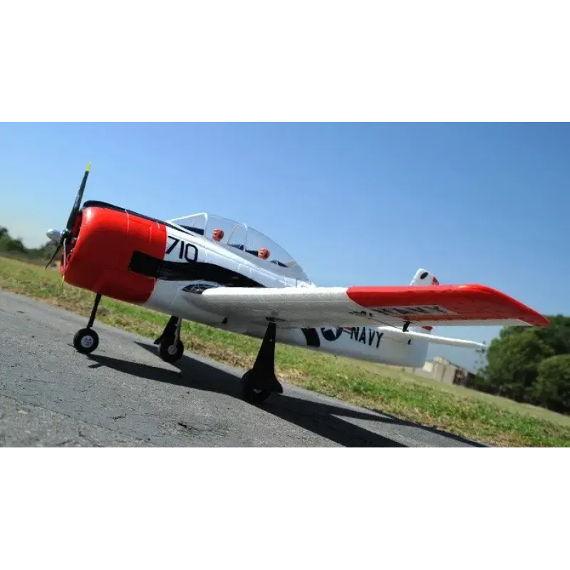 Самолет Dynam T-28 Trojan Brushless RTF 1270 мм 2,4 ГГц (DY8940-Red RTF)