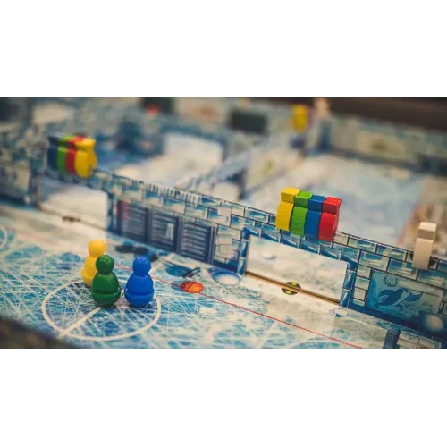 Настольная игра Выкрутайс (IceCool)