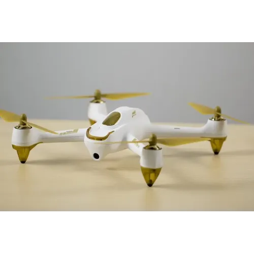 Квадрокоптери Квадрокоптер Hubsan X4 FPV Brushless 5,8 ГГц HD GPS Altitude 2,4 ГГц RTF (H501S-S White)