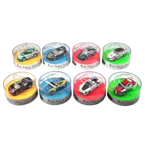 Игрушечные машинки Машинка на радиоуправлении 1:67 Great Wall Toys 2018 (модель 8)