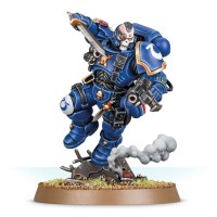 PRIMARIS LIEUTENANT IN PHOBOS ARMOUR