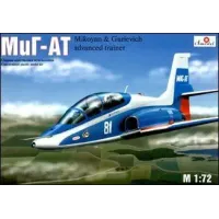 МіГ-АТ Навчально-бойовий літак або легкий штурмовик 1:72