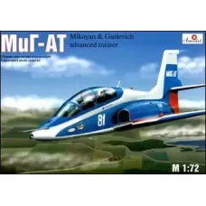 МіГ-АТ Навчально-бойовий літак або легкий штурмовик 1:72
