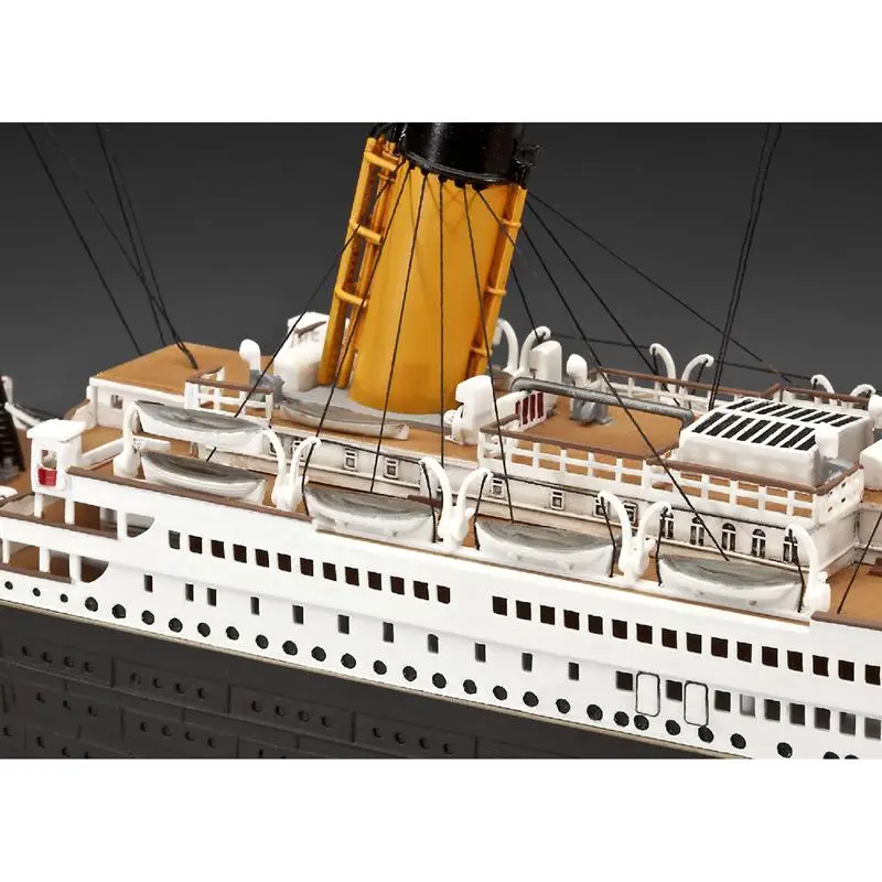 Збірна модель Збірна модель-копія Revell набір Лайнер Титанік. До 100-річчя споруди. рівень 5 масштаб 1:400