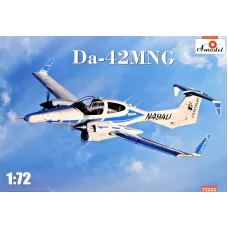 Легкий многоцелевой самолет Da-42MNG