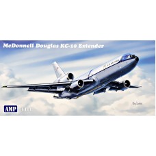 Американський літак-заправник McDonnell Douglas KC-10 Extender