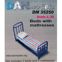 Набор деталировки: Армейская кровать с матраcом и подушкой, 2шт 1:35