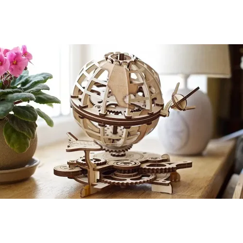 Ukrainian Gears Глобус