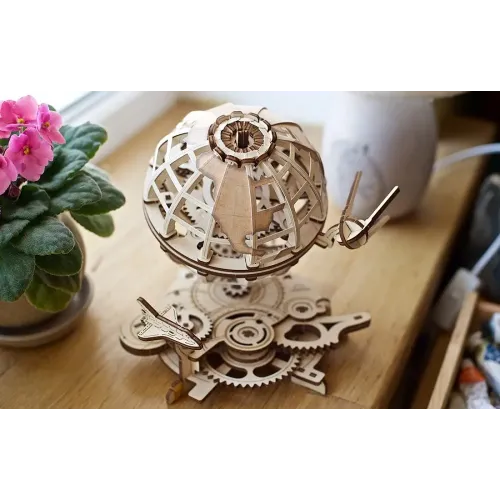 Ukrainian Gears Глобус