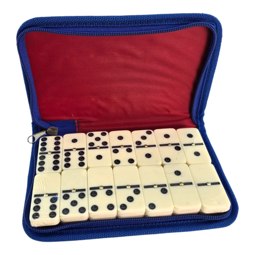 Настольная игра Домино в черно-синем кейсе (19,5х12х2,5 см)