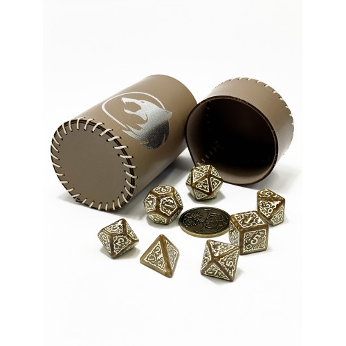 Стакан для кубиків Вовк коричневий Dice Cup