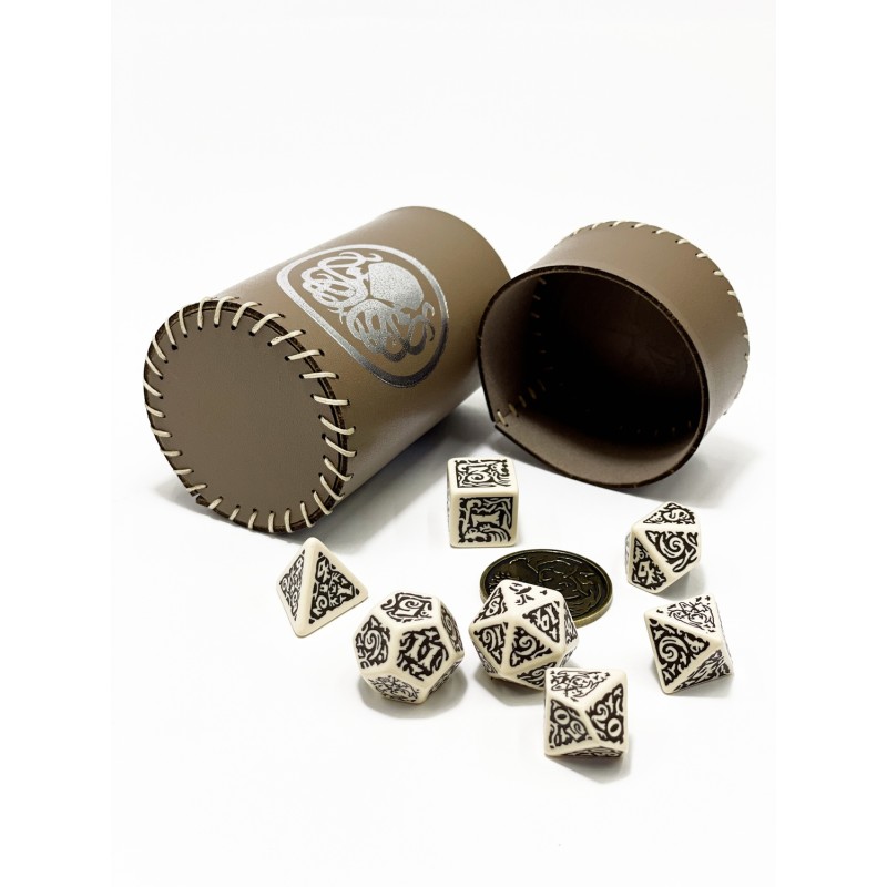Стакан для кубиків Ктулху коричневий Dice Cup