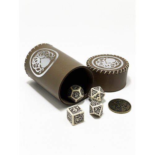 Стакан для кубиків Ктулху коричневий Dice Cup