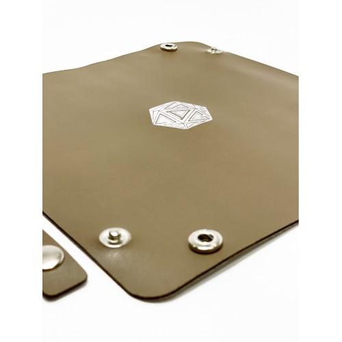 Лоток для кубиків D20 коричневий Dice Tray