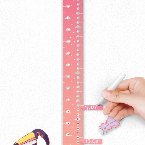 MAGIC ADVENTURES” SCRATCH-OFF WALL GROWTH CHART