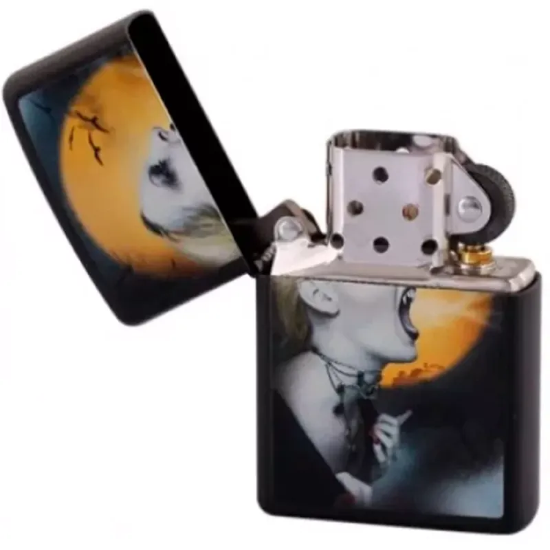 Запальничка бензинова "ZIPPO" SCREAMING VAMPIRESS (28435)