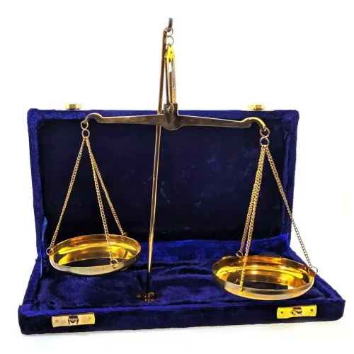 Другое Ваги бронзові до100 гр у подарункову футлярі з синього оксамиту 25х13х3 см (DN33971)