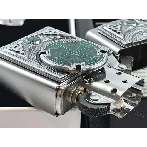 Бензинові запальнички Запальничка бензинова "ZIPPO" Celtic Green Cross Emblem (2005167)