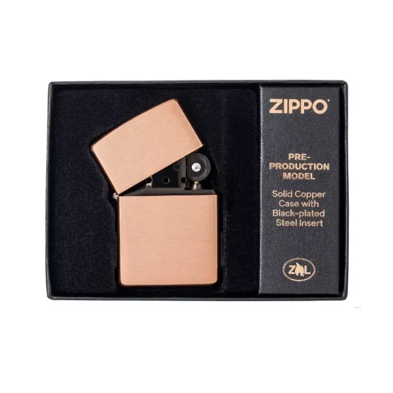 Зажигалка коллекционная бензиновая Zippo Solid Copper with Black Plated Insert ручная работа медь (48107)