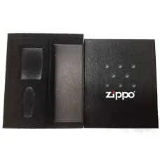 Подарочная коробка ZIPPO Черная (50 RE) Подарочная коробка ZIPPO Черная (50 RE)
