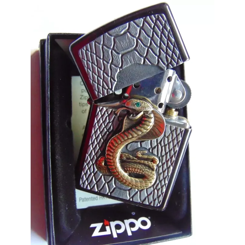 Зажигалка бензиновая ZIPPO Kobra gold (2005928)