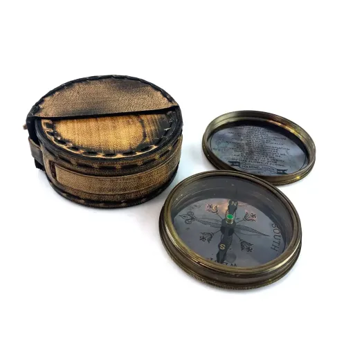 Компасы, лупы Компас безжидкостный бронзовый в кожаном футляре " Dollond London" Compass Dolland Antic 8,7 х3,5см (DN34903)