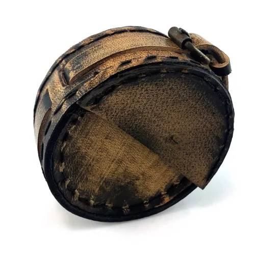 Компасы, лупы Компас безжидкостный бронзовый в кожаном футляре " Dollond London" Compass Dolland Antic 8,7 х3,5см (DN34903)