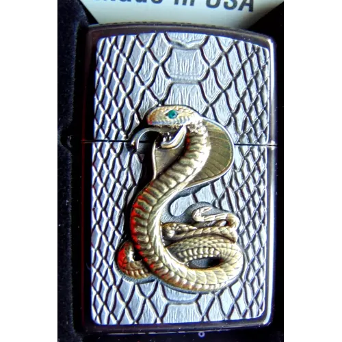 Бензиновые зажигалки Зажигалка бензиновая ZIPPO Kobra gold (2005928)