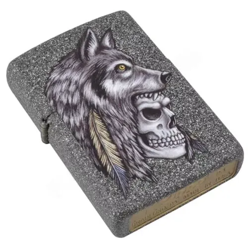 Бензиновые зажигалки Зажигалка бензиновая Zippo Wolf Skull Feather Design (29863) Бензиновые зажигалки Зажигалка бензиновая Zippo Wolf Skull Feather Design (29863)