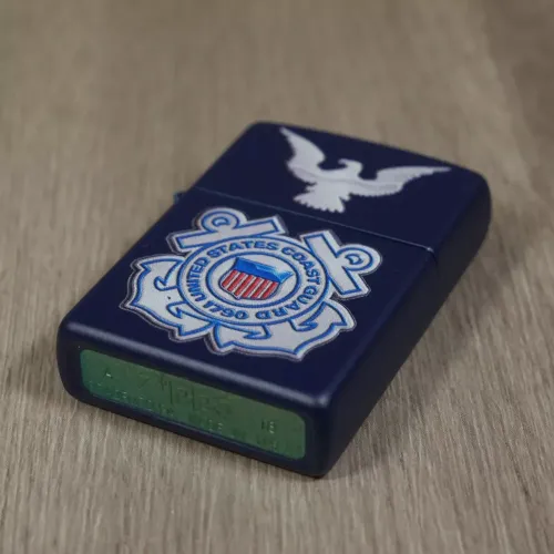 Зажигалка бензиновая Zippo Coast Guard, темно синяя, береговая охрана США (28681)