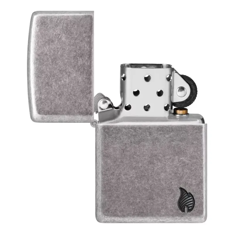 Зажигалка армированная бензиновая Zippo Armor® Antique Silver Plate Series Flame, серая (46399)