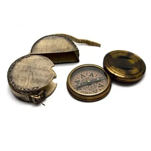 Компаси, лупи Компас бронзовий Librurnia warship у шкіряному чохлі 8х2 см (DN26602)