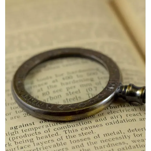 Компасы, лупы Лупа винтажная Henry Hughes Sons LTD. London 1941 в кожаном чехле, латунь, стекло, темная бронза кратность 10Х 28х14х2 см (DN28240B)